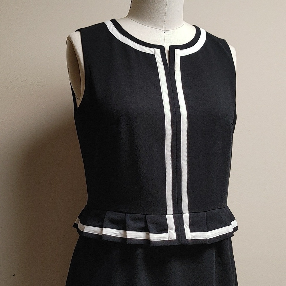 G2000 Women Black with White Trim LBD Dress 38 - Picture 4 of 17